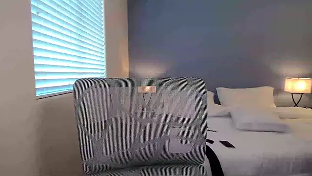 ha888we online show from September 17, 3:32 pm