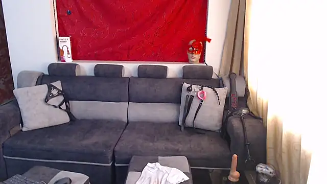 sachaclinford online show from September 27, 8:16 pm