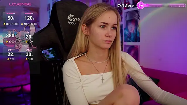 DakotaaJohnnson online show from October 9, 8:51 am