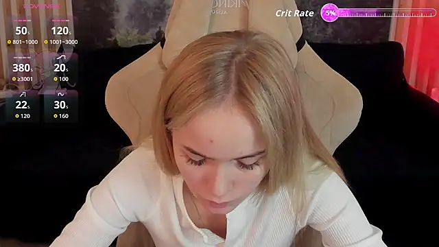 DakotaaJohnnson online show from October 11, 9:14 am