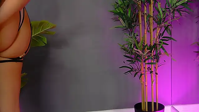 PatriciaSpice online show from September 12, 5:19 am