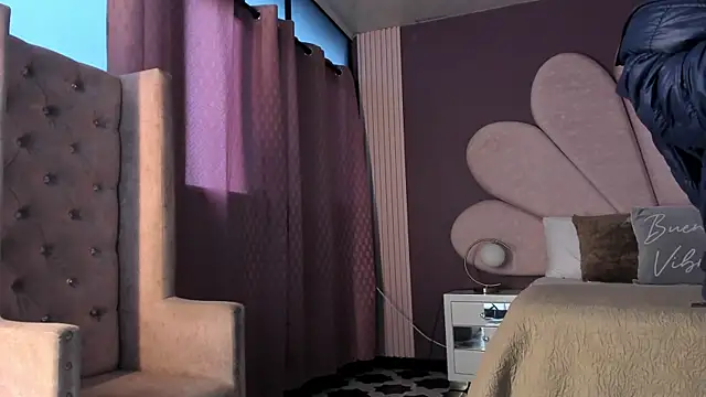 ValeriaOrtega online show from October 15, 11:35 am