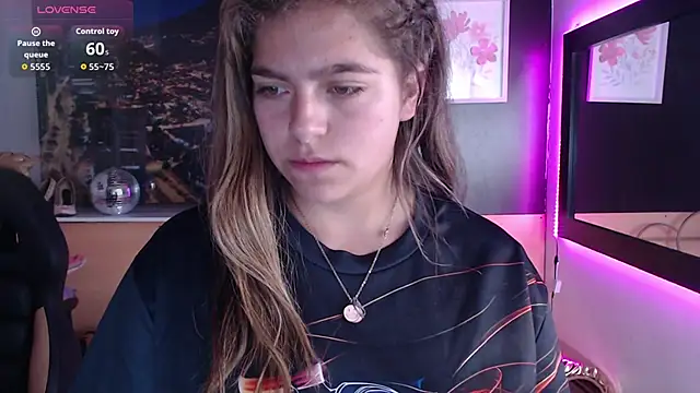 Kitten Cam online show from October 1, 9:25 am