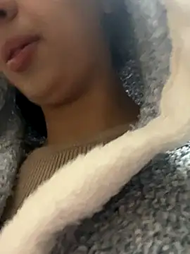 majdolin78 online show from January 5, 6:33 pm