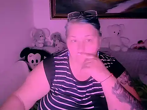 mayamayx online show from November 2, 9:51 pm