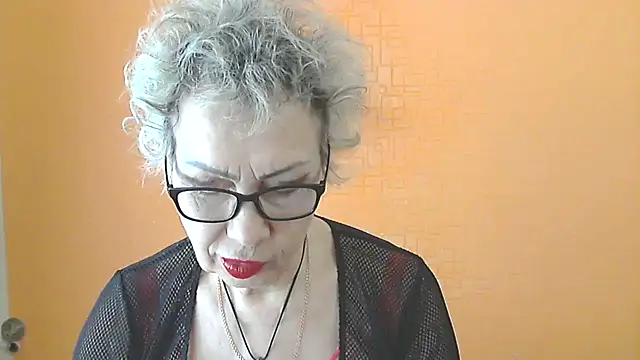 NessyJenixs online show from March 8, 7:23 am