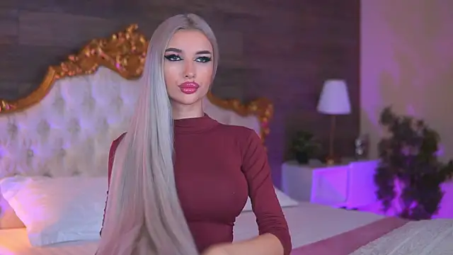 Juicy Jessye online show from November 7, 9:20 pm