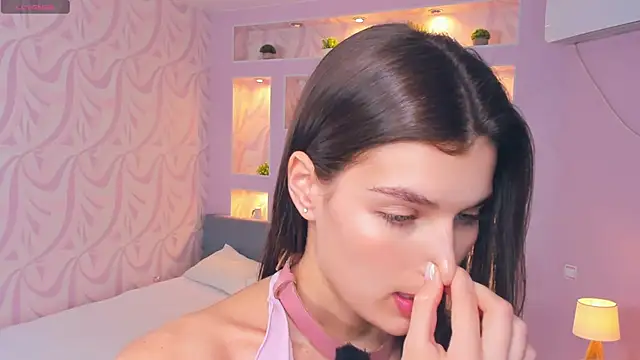 FloraDobb online show from April 13, 8:04 am