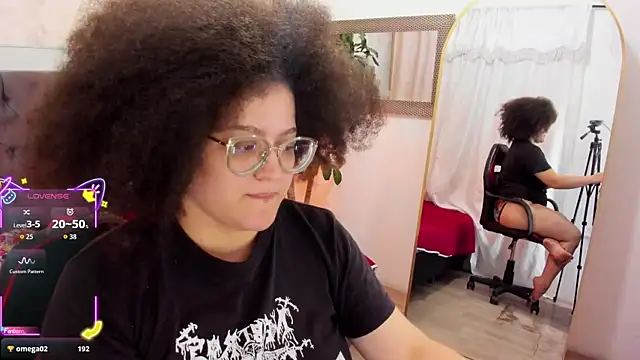 Snapshot of lilith_mesa chatting on October 10, 3:55 am lilith mesa online show from October 10, 3:55 am