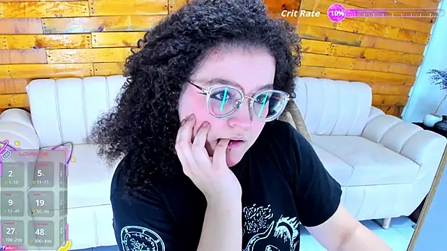 Snapshot of lilith_mesa chatting on October 1, 3:44 am lilith mesa online show from October 1, 3:44 am