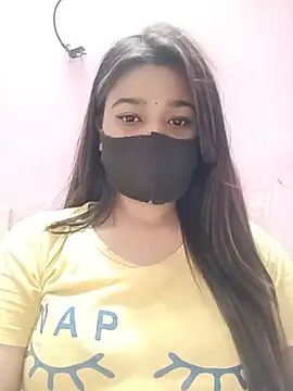 Simran-001 online show from June 9, 1:32 pm