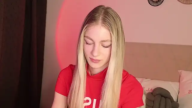 GabriellaOlsen online show from March 22, 5:52 pm