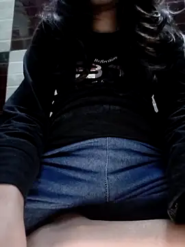 cute IndianBabe online show from December 14, 12:49 am