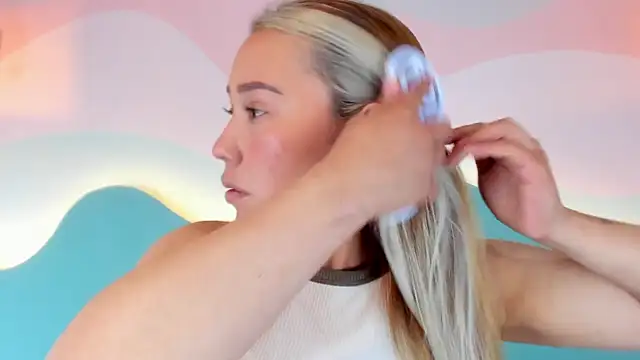 Lannajansen online show from November 21, 2:19 pm