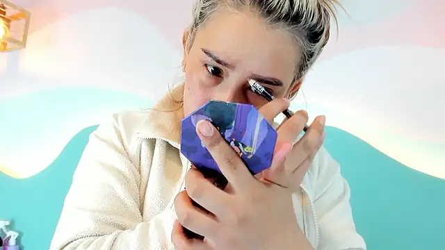 Lannajansen online show from February 2, 12:59 pm