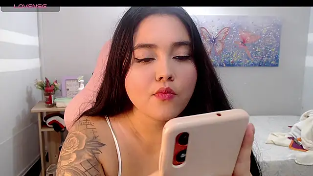 melanie smile online show from October 23, 7:09 pm