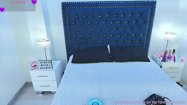 Milu ballmer online show from September 10, 6:52 pm