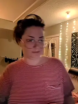 goblingirl888 online show from April 14, 9:37 pm