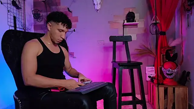 AngeloandEdward online show from October 28, 7:52 pm