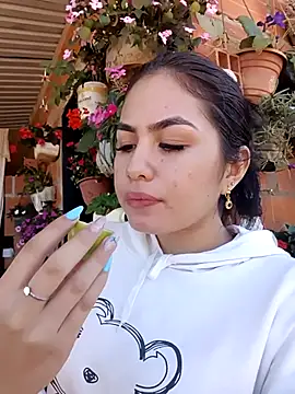 nana 1234 online show from September 10, 2:06 pm