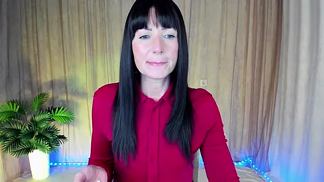 MonicaCheerful online show from November 5, 1:05 pm