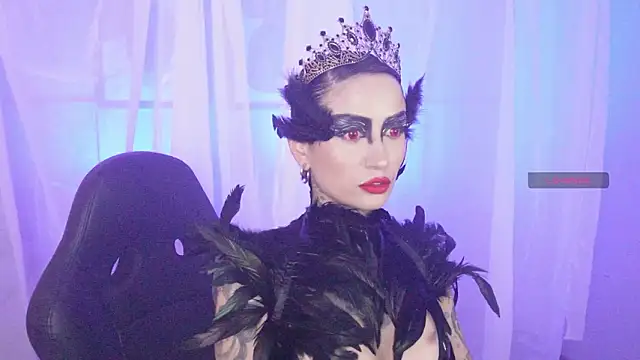 IsisRaichuu  online show from February 3, 9:07 pm