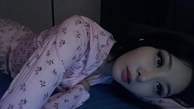 Fudzik0 online show from April 14, 8:14 am