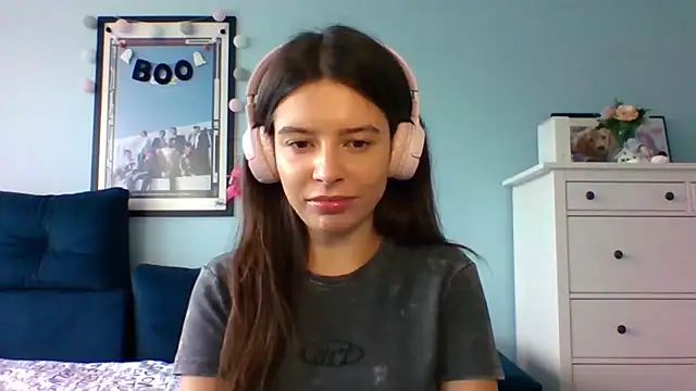 LariceSexy online show from September 19, 2:05 pm