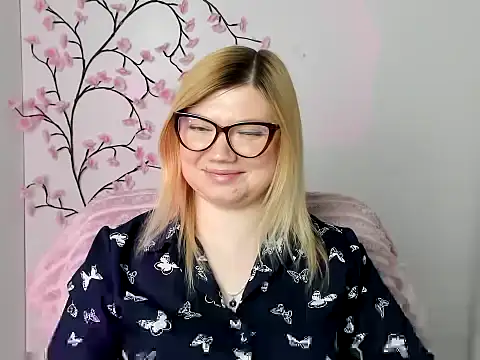Lola moree online show from May 13, 4:24 pm