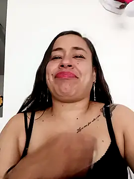 kamila lovee online show from December 15, 7:19 pm