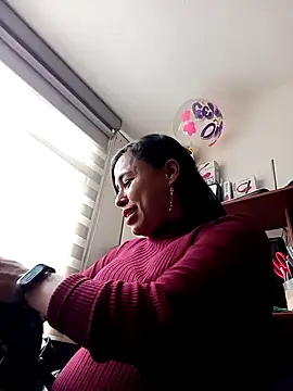 kamila lovee online show from November 27, 8:23 pm