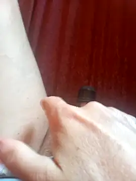 baixinhainsaciavel23 online show from September 16, 2:47 pm