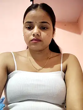 CUTE 09 online show from February 24, 5:06 am