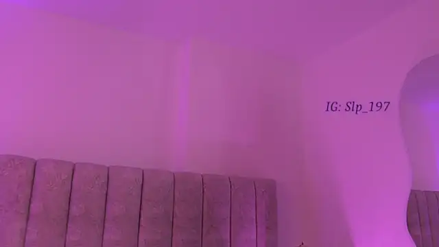 sara lopee1 online show from January 15, 12:00 pm