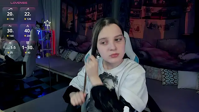 kaisajenner online show from December 20, 5:50 pm