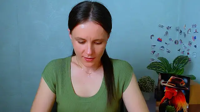 ValeriaHeart  online show from April 22, 1:30 pm