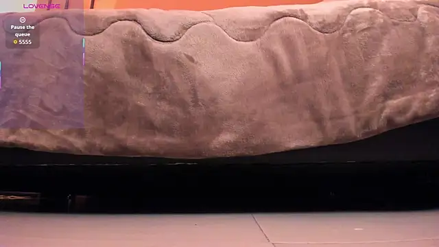 fer angel  online show from January 9, 10:08 am