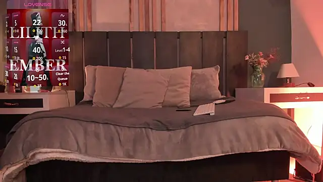 Lilith Ember1 online show from March 30, 1:11 pm