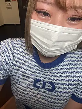 Rara  oo online show from February 23, 6:40 pm