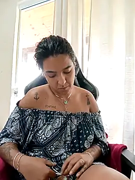 Snapshot of Pantaneirasexy chatting on September 22, 6:28 pm Pantaneirasexy online show from September 22, 6:28 pm