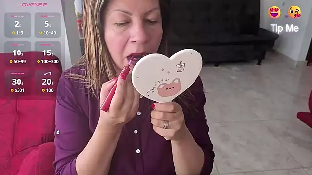 xxsexycutexxx online show from October 6, 12:33 pm