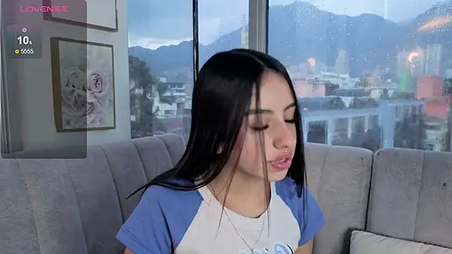 Daphne chers online show from March 10, 9:19 pm