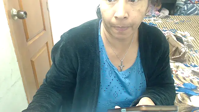 Siblleyx online show from September 30, 6:35 pm