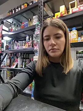 Andrea18 blonde online show from February 23, 4:39 pm