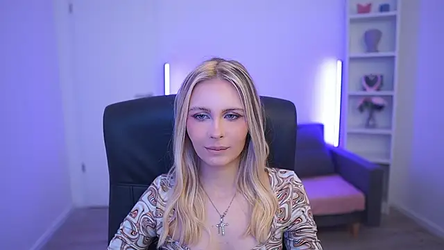 catecrago  online show from March 10, 9:02 am