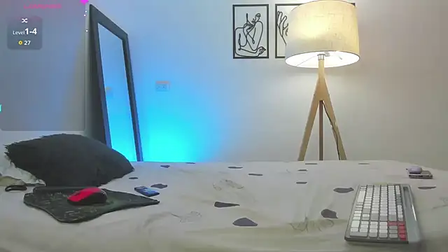 andrea cherryy online show from April 7, 7:38 pm