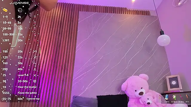 ariana jhonson1 online show from December 1, 1:03 pm