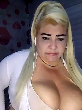 BonniAdams online show from October 6, 4:40 am