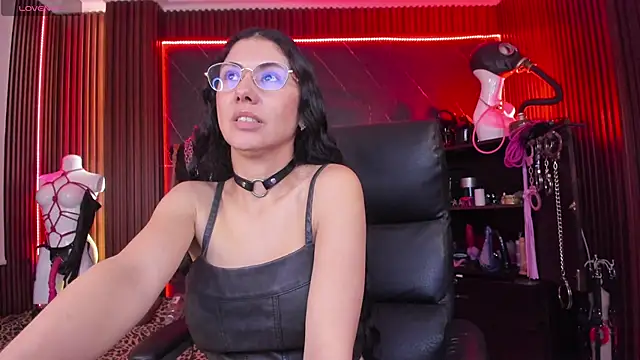 XiaQueen online show from November 20, 2:18 pm