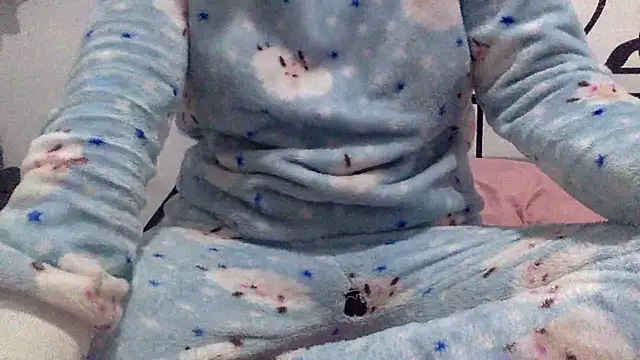 sharonlopez9611 online show from February 14, 3:19 am